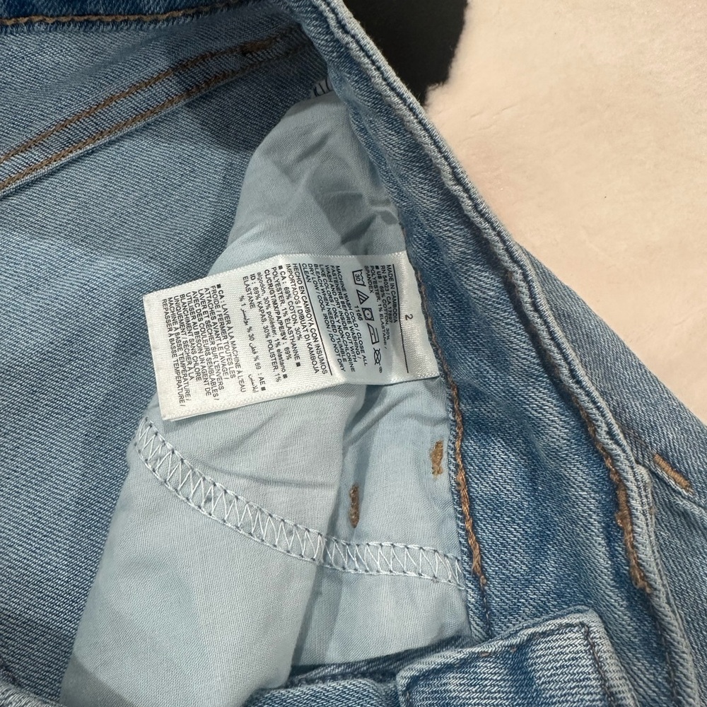 Old Navy Women's Light Blue Skinny Jeans - Picture 4 of 5